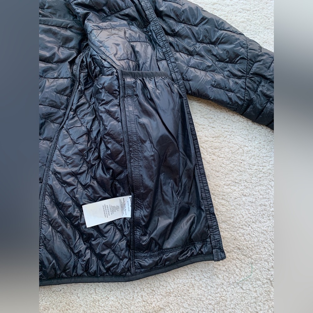 Patagonia Women’s Size Small Black Nano Puff Lightweight Insulated Jacket - Picture 10 of 13
